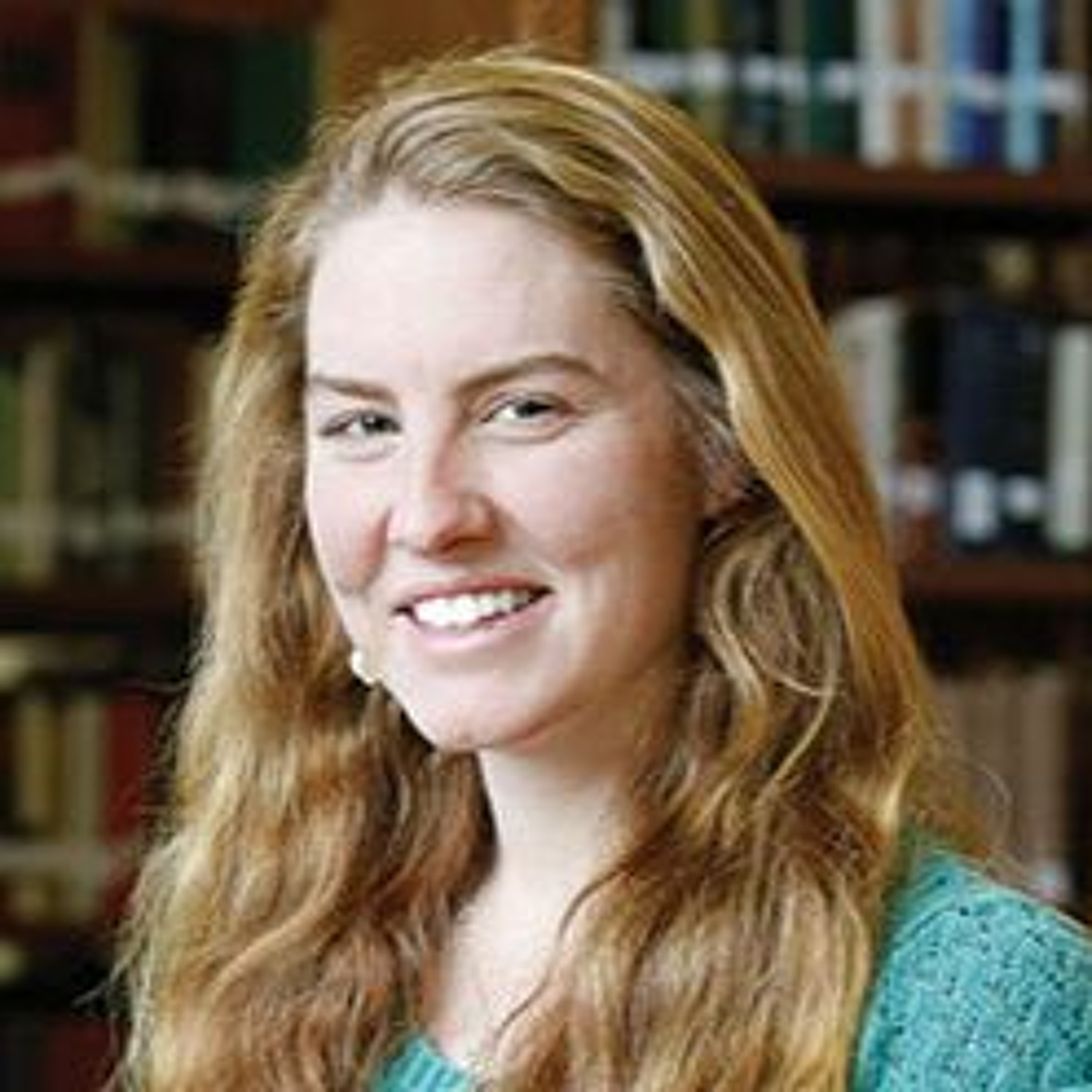 Sarah Dufresne (’14) on Ave Maria Radio’s “Mast Appeal” episode artwork