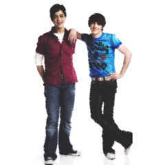 gee x kila {drake n josh}