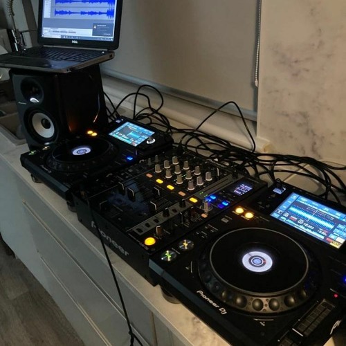 Kitchen Sesh Volume 2 (Hard Dance - techno)