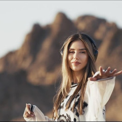 KRISMI - Live Mix in the Desert 4K | Progressive House / Melodic Techno DJ Mix |
