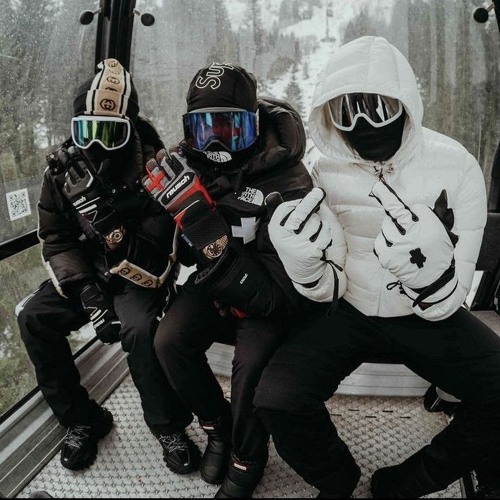 M. R x Blvcky +Bca(M2B)Yakatobina