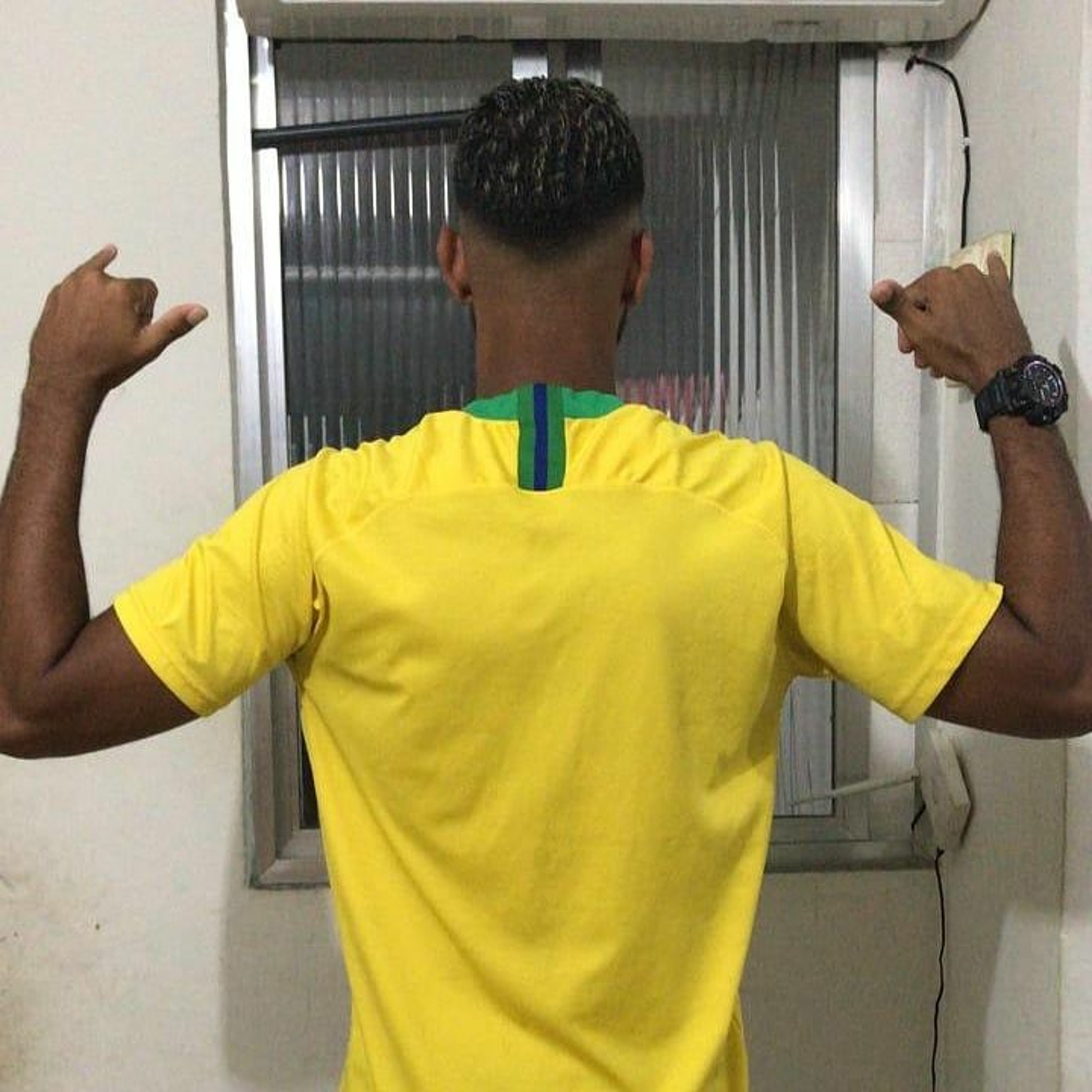 DJ R10 DA PRAINHA