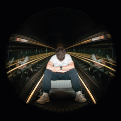 The Edge of Big Room