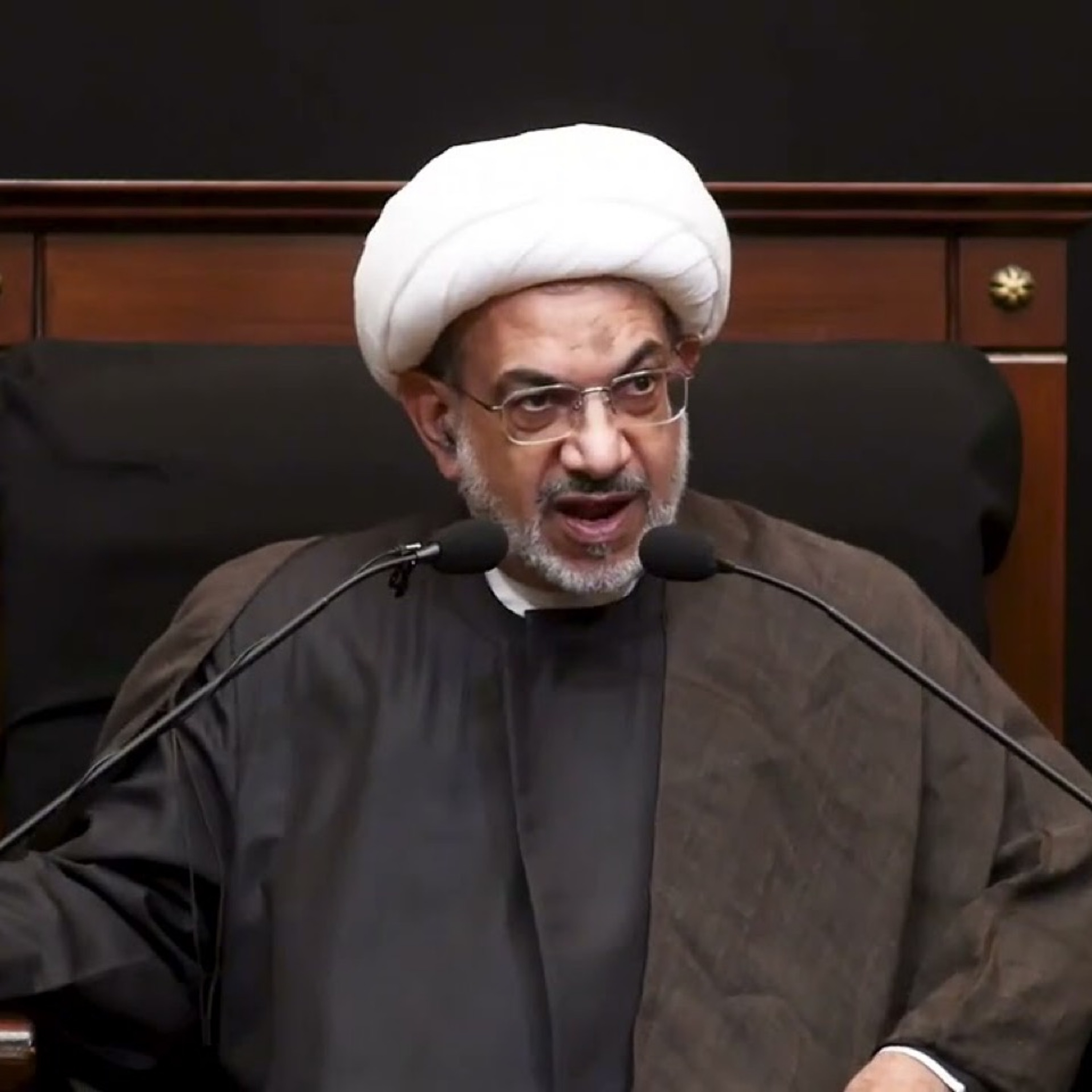 16  عبيد الله بن زياد خسر الدنيا والآخرة