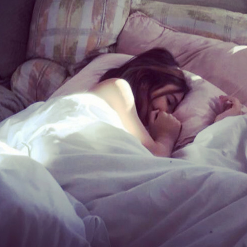 trying hard to wake up (gaze)
