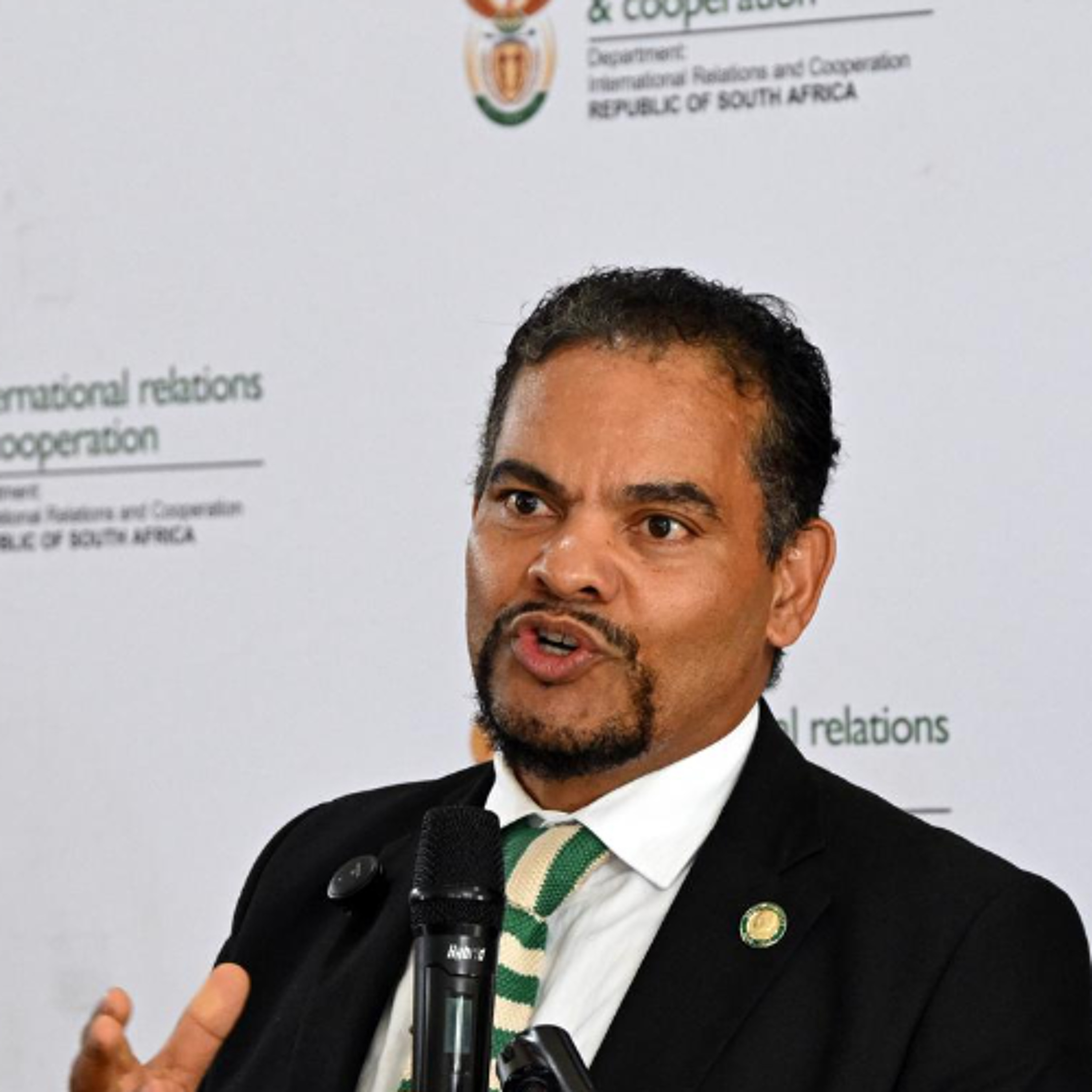 The Deputy Minister of International Relations and Cooperation Botes in conversation with Ubuntu Radio.