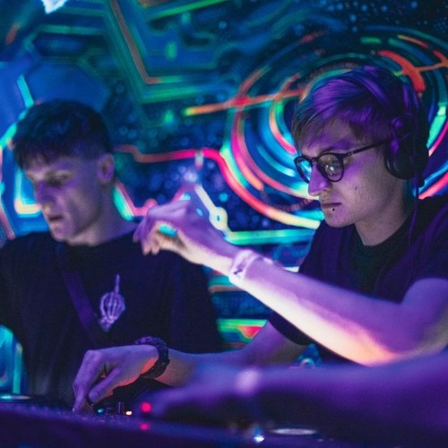 Studio sesh mixes