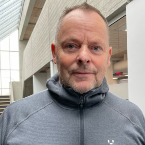 Bilradio samrøða við Eyðun Berg, løgreglumann um ferðsluviðurskifti (5. februar 2009)