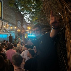 Gazza's Grooves - 005 (In The Woods)