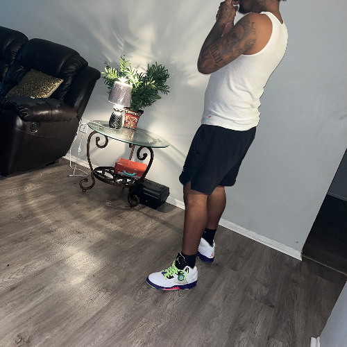DayOneJ : Run It Up Crazy