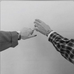 انا كثر مغـّليك ❤️.