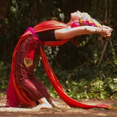 Sang Penari 1.1 (Use Earphone)