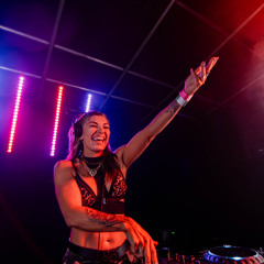 WELCOME TO THE JUNGLE