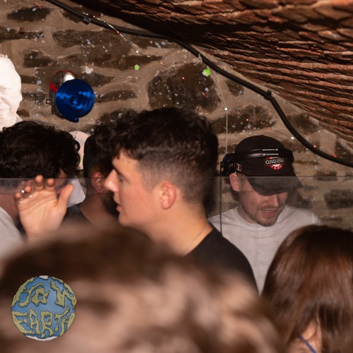 How-Earth presents: Thank you Bristol