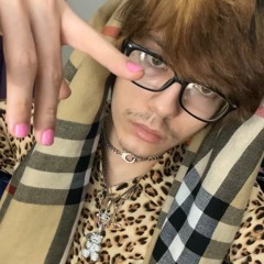 Burberry Sweater (Prod nastyhuh)