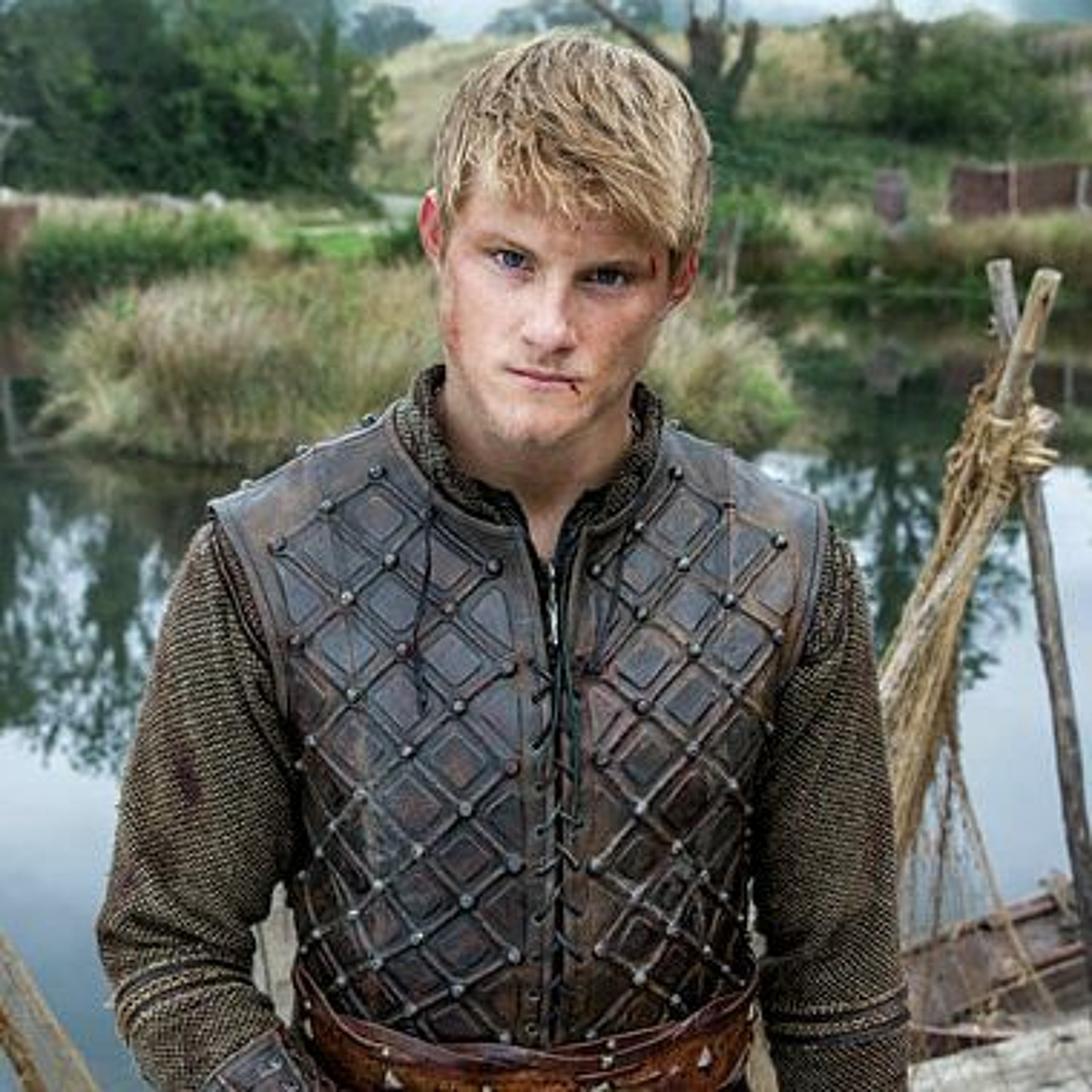 Alexander Ludwig on Breaking it Down with Frank MacKay - Hunger Games, Vikings,National Champions