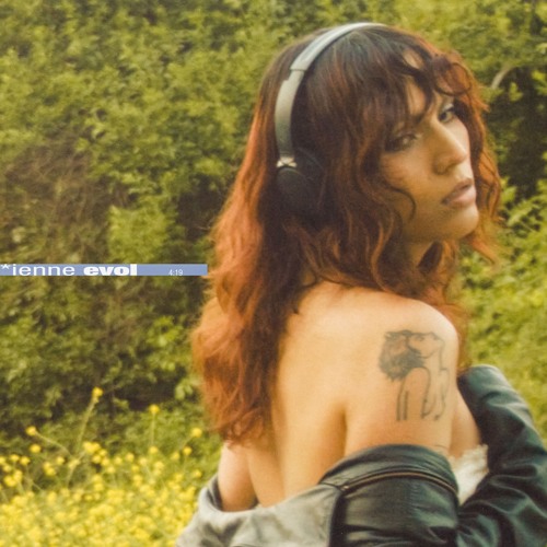 ienne - evol [ᴄᴏ-ᴘʀᴏᴅ. Sʜᴀʏ.]