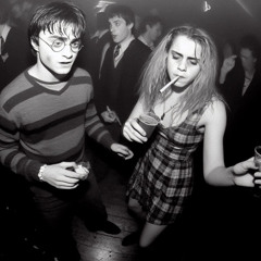 Harry Pot Headz 1st date                                      HerMioWne's Bangin FPHT