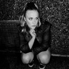 Hypnotic Driving Techno 140-144 BPM