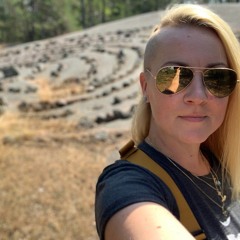 Labyrinth of Light (Light Language Channeling by Hanni Mäntynen)