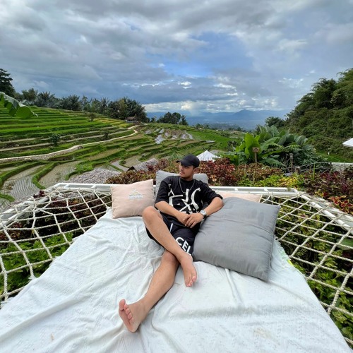 KUPU KUPU MALAM 2022 ( Irwan Mix X CHRIS M2000 ) REQ.RESTU GERNENG & AKMAL DERMAWAN