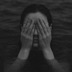 deep on her eyez