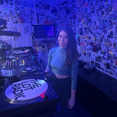 Vertebrae Stretch with Brianna Paon @ The Lot Radio 02-09-2024