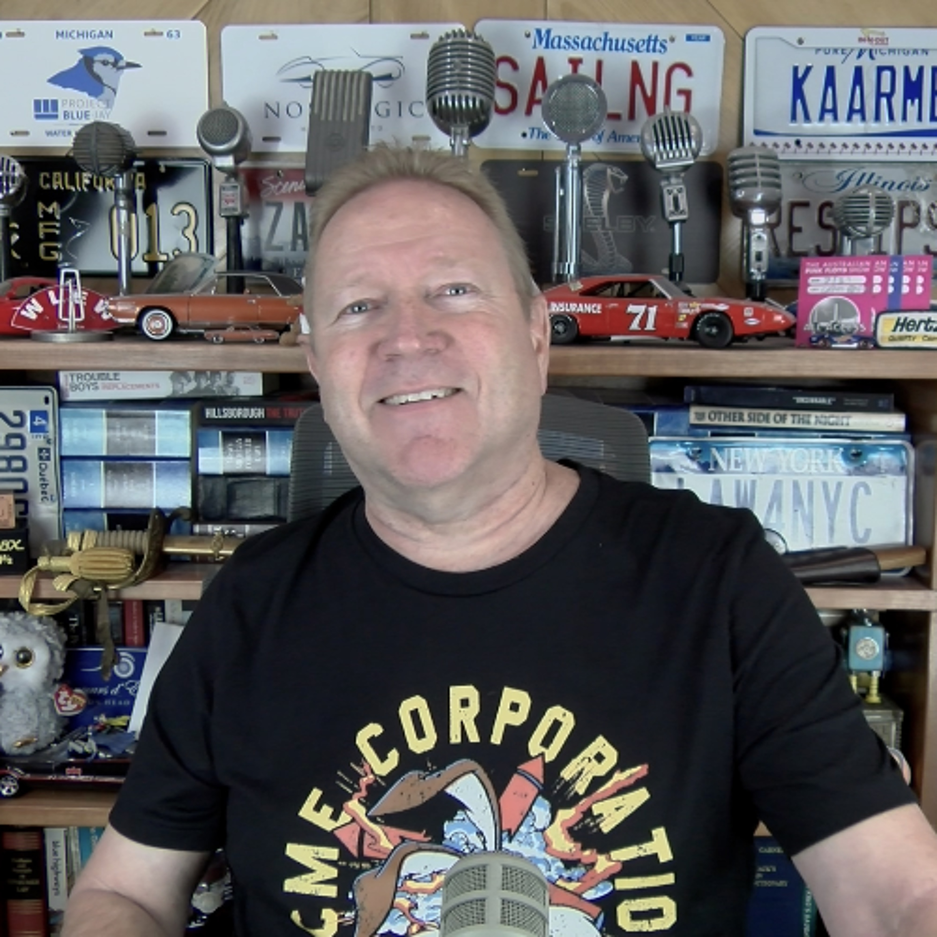 Cops Chase And Handcuff Trooper in Crazy ‘Mess’