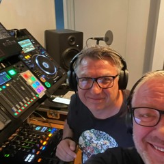 Dave Bowen & Chappers Release Radio Thursday Cover Show