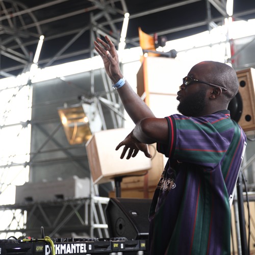 Akanbi at Dekmantel Ten