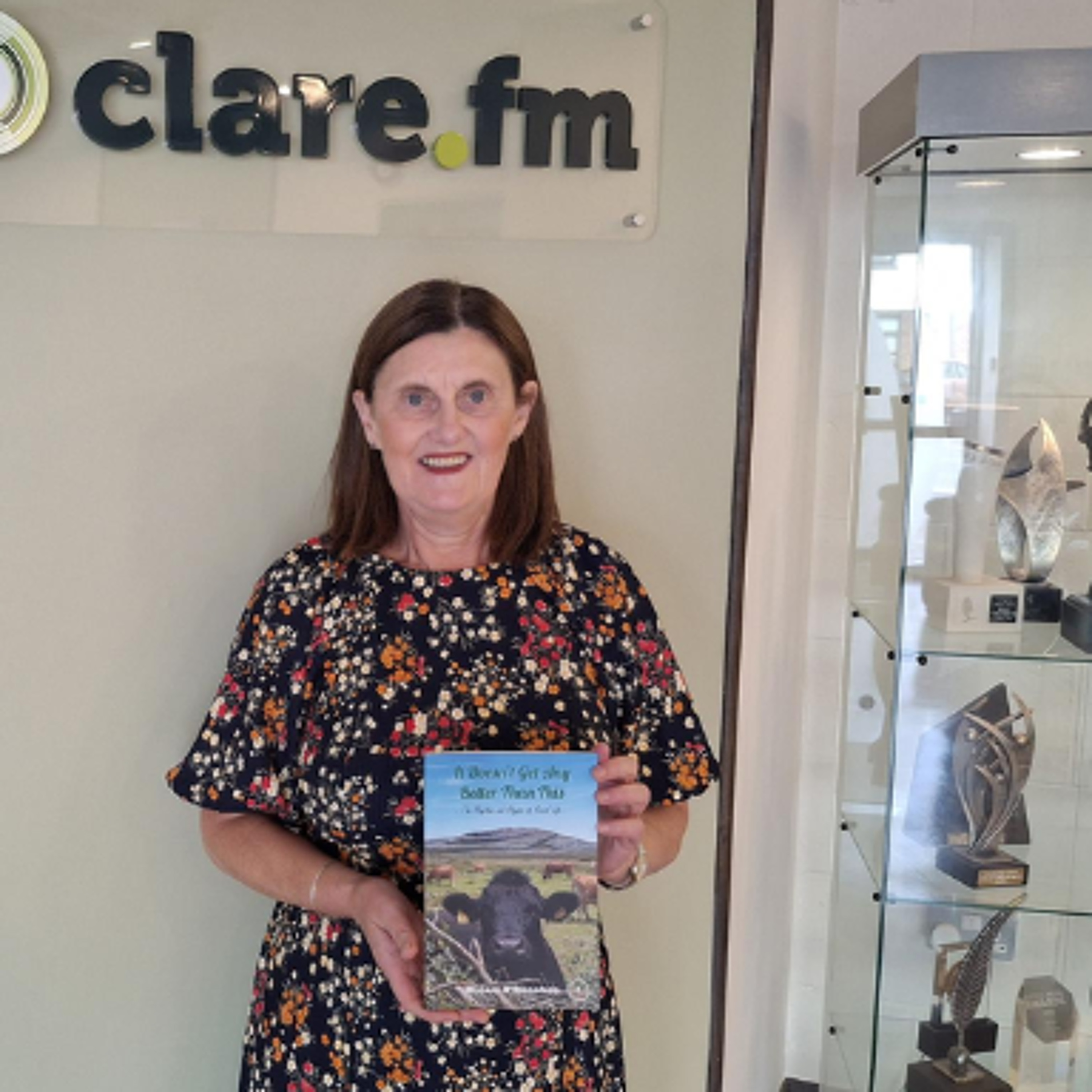 Author Miriam O’Donohoe On Her New Poetry Book episode artwork