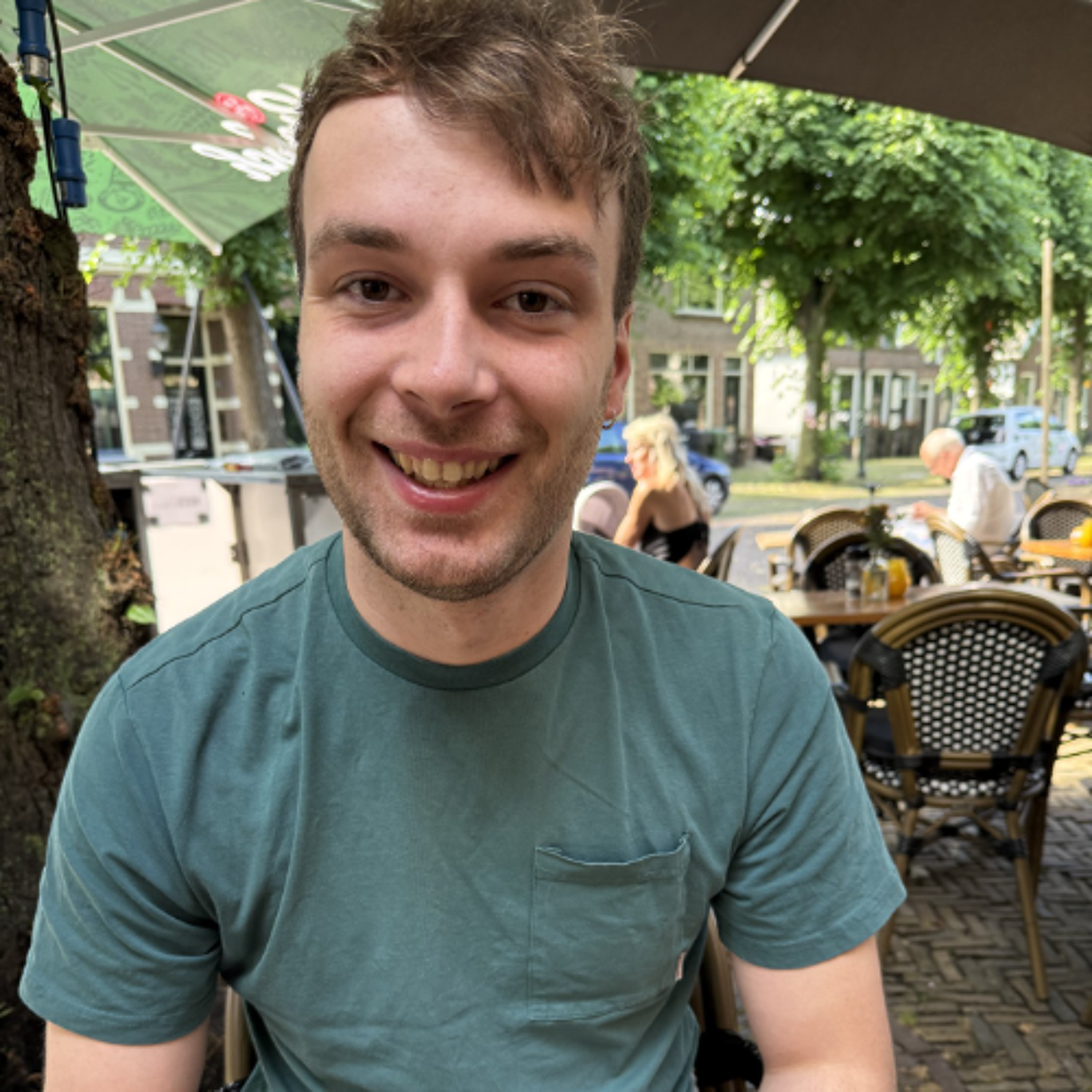 2026 - 06 - 25 Michel van Elswijk organiseert dweilfestival FF Blazen in Voorschoten episode artwork