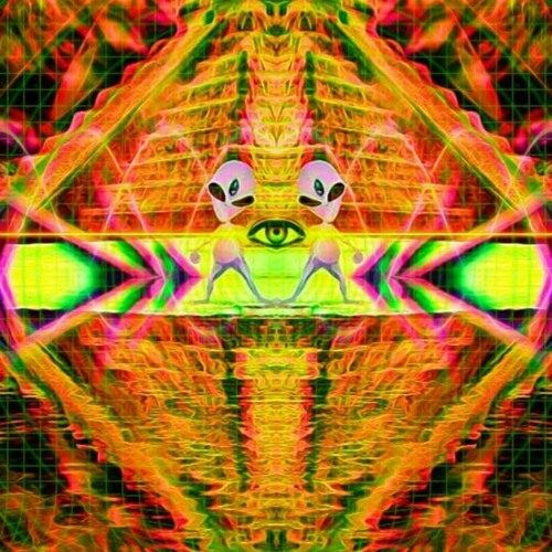 \\\ Urantrip ///.  ! First track! ~Korg Emx~