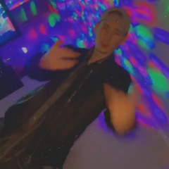 Under neon skies- Ai prod.