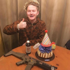 nuh uh (rexv2 + quannnic)