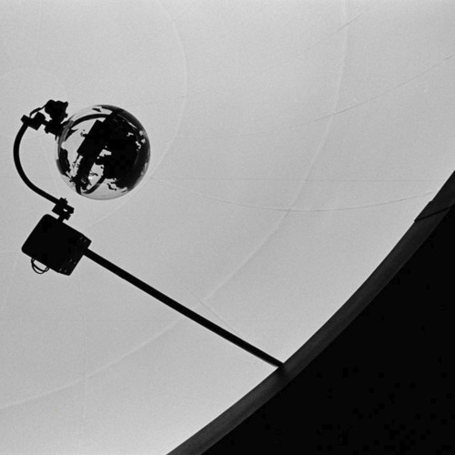 Contrées sonores 001 : Idylle au Planétarium, Strasbourg, 1989