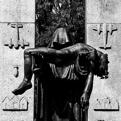 THIS IS WAR. 45' SET INTRO