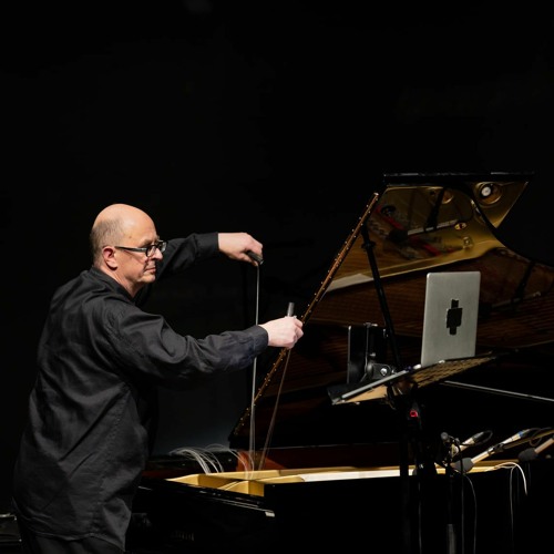 Līmen II (for  piano, tape & live electronics)