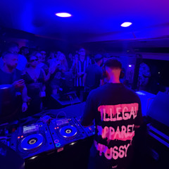 TIAGØ B2B @IvanAbruzzese @ BlackWave | 27-12-24 | NYE BoatParty