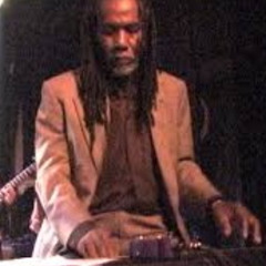 Glen Adams & The Outerlimits - Stay Dread