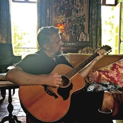 If these walls could sing (Chateau de la Lande)