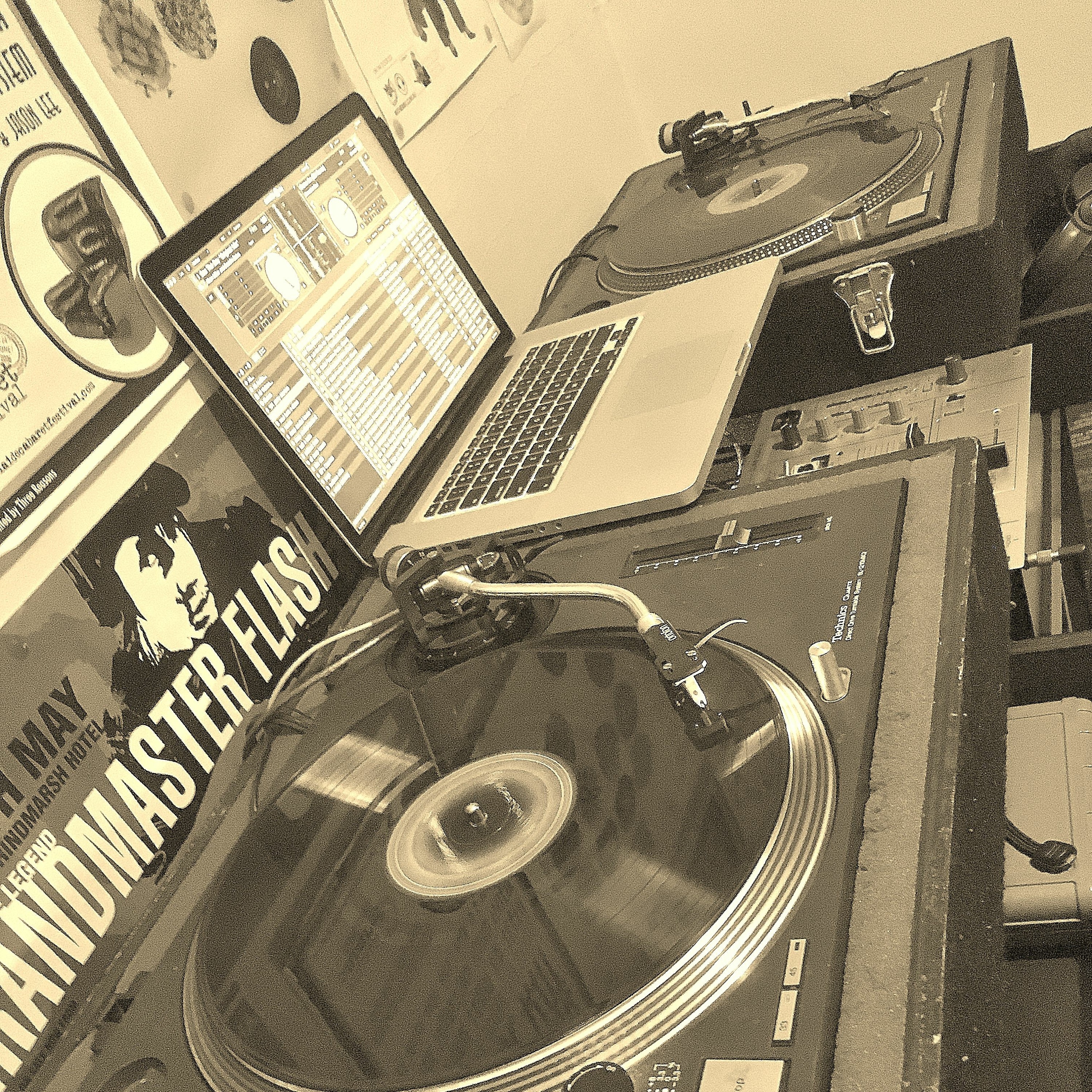 A mix of disco edits, nu disco, soulful n house vibes. episode artwork