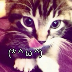 R :3