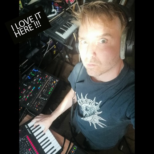 OGONEK - HMSU RADIO SHOW 10 Sep 2021 (old skool gems from 2007-2010) - live with modulars