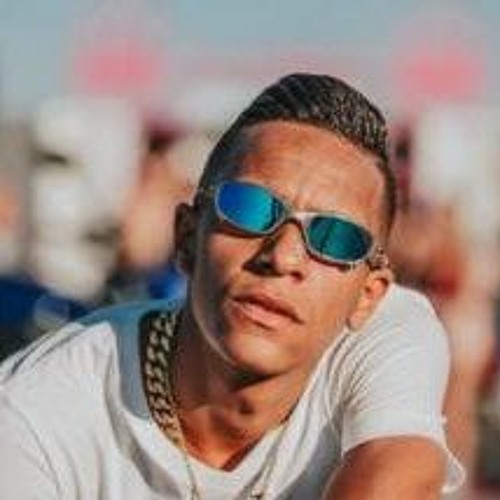 Mc Paulinho da Capital - E Aquele Foguete Que Eu Via Passa, Eu Já Conquistei