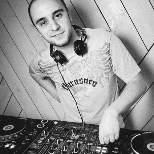 DELFIN - ГЛАЗА (PAUL GREGO LIVE MIX)