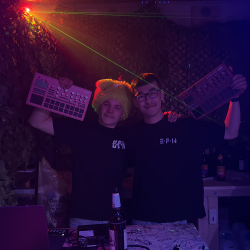 ZerTeiLer Live vs BetaTekk🦎- 1 JAHR BETATEKK