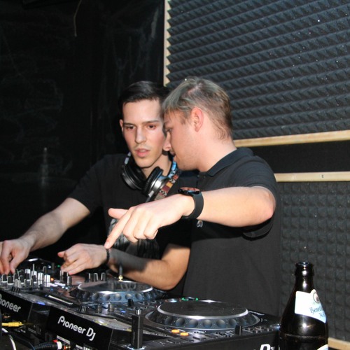 WOOFERZ x GSCHEPPER // 22-09-23 // B2B Crayjoe