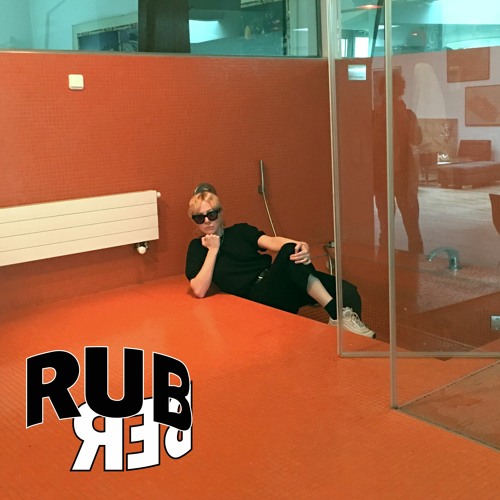 RUBBER TIJD with Lucy Cliché