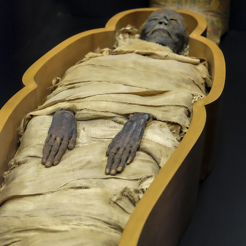 Stream I Love the Smell of Mummies In the Morning by Dubuque's Super ...